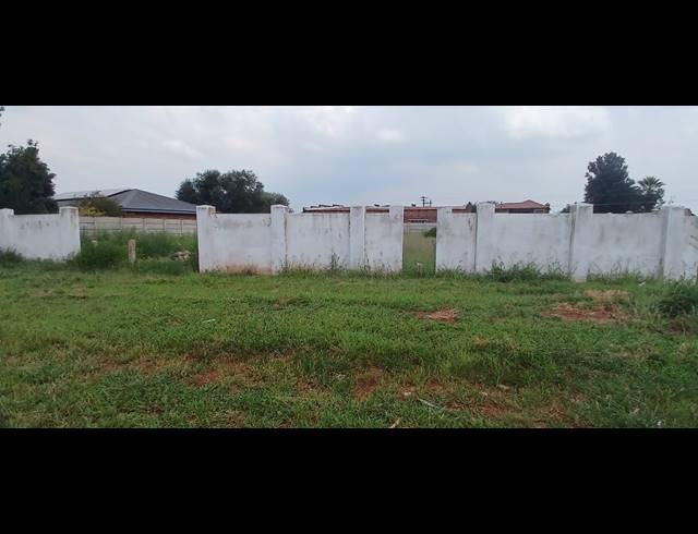573M² VACANT LAND FOR SALE IN HENLEY ON KLIP